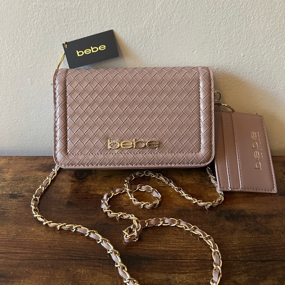 Bebe Crossbody Purse Light Purple w/ Gold Chain Strap Credit Card Holder NWT - Picture 4 of 7